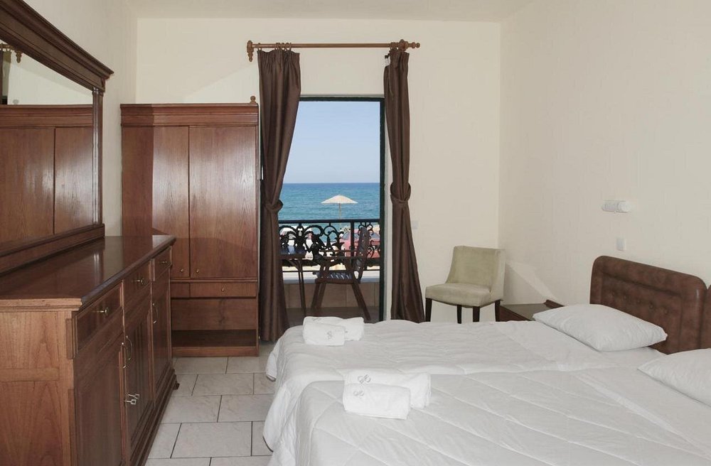 Diogenis Blue Palace - 4 Star