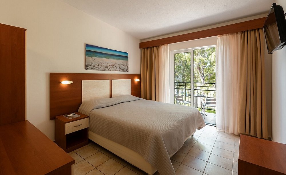 Mitsis Messonghi - 4 Star