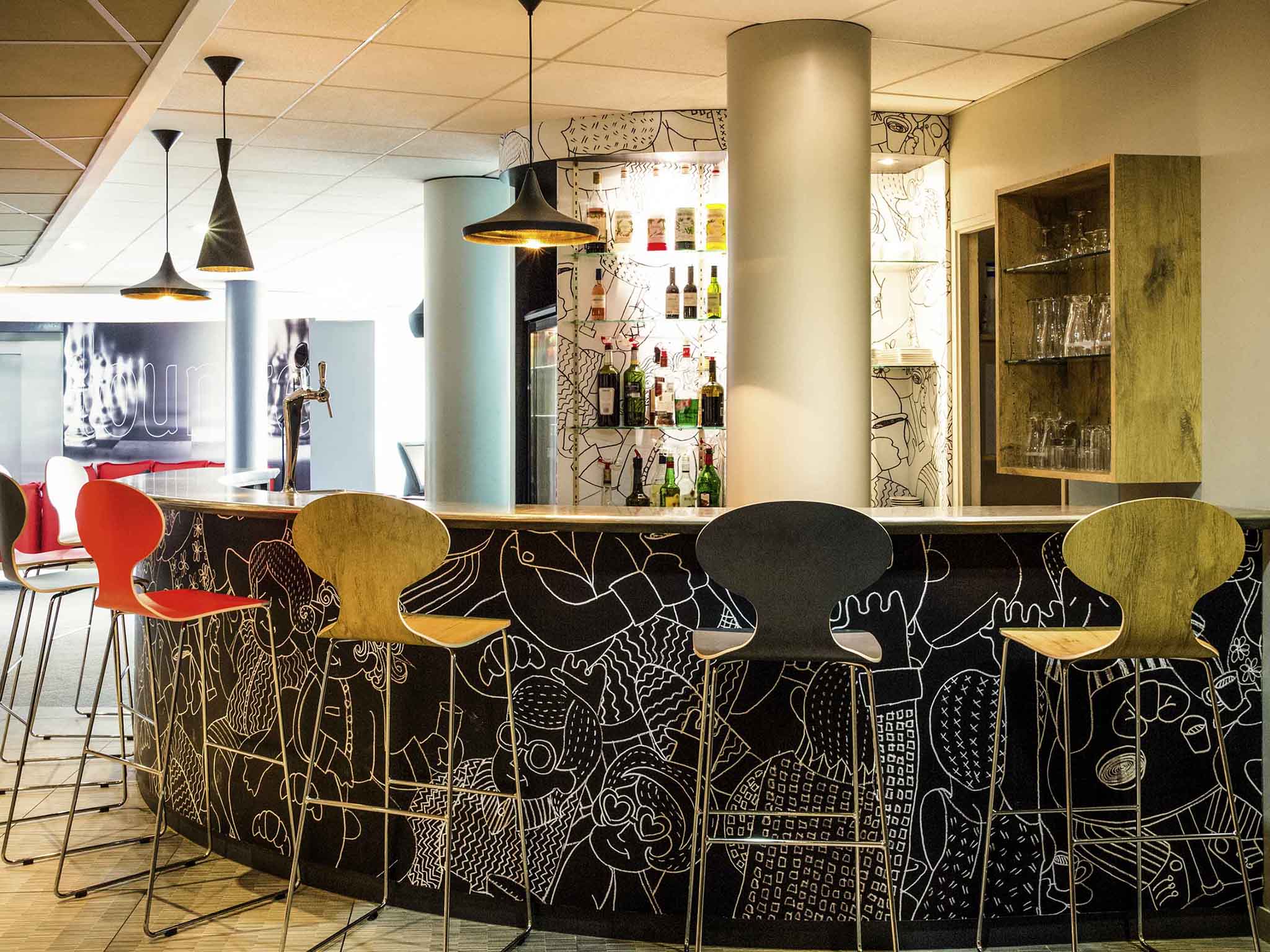 Ibis Budget Orly Chevilly Tram 7- 4 Star